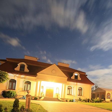 Prestige Bed and Breakfast Wierzchowisko Buitenkant foto